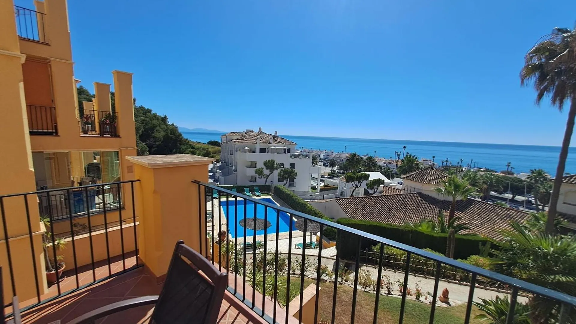 Apartament Amplio Y Cerca Del Mar Disponible Parking Manilva 0*,  Hiszpania